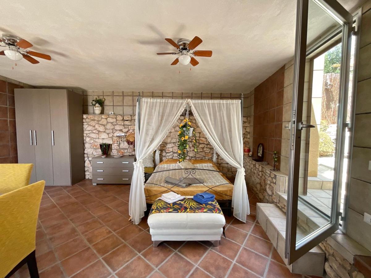 Stone Home - Sea & Landscape Marittima Exterior photo